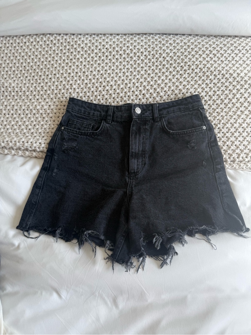 Zara Black Denim Shorts! Excellent Condition.